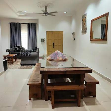 Homestay Roma Suite Kuala Terengganu Exterior photo