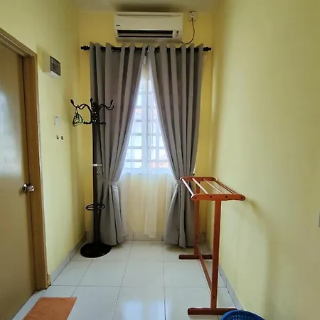 Homestay Roma Suite Kuala Terengganu Exterior photo