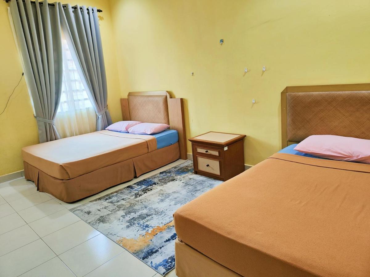 Roma * Kuala Terengganu