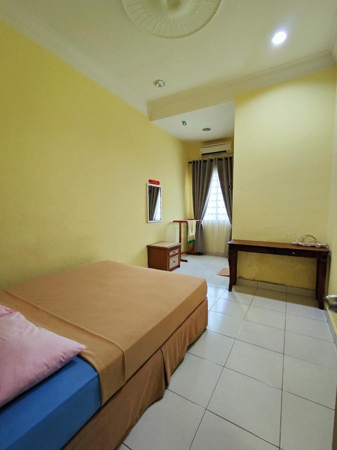 Roma * Kuala Terengganu